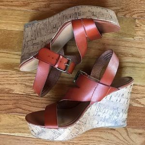 Mossimo Brown wedged sandals size 11💕